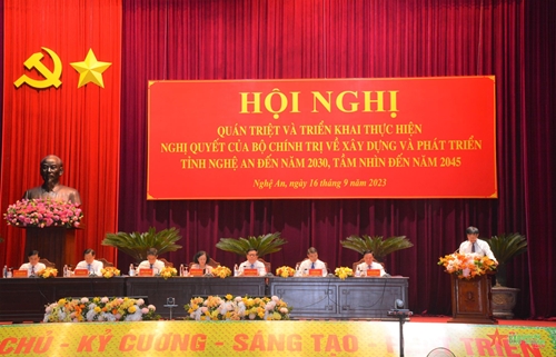 Hội nghị quán triệt và triển khai thực hiện Nghị quyết của Bộ Chính trị về xây dựng và phát triển tỉnh Nghệ An đến năm 2030, tầm nhìn đến năm 2045